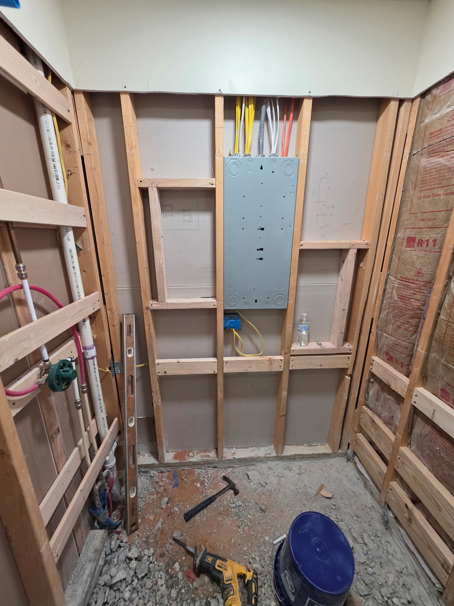 Barrier Free/Roll-In Shower – photo 9