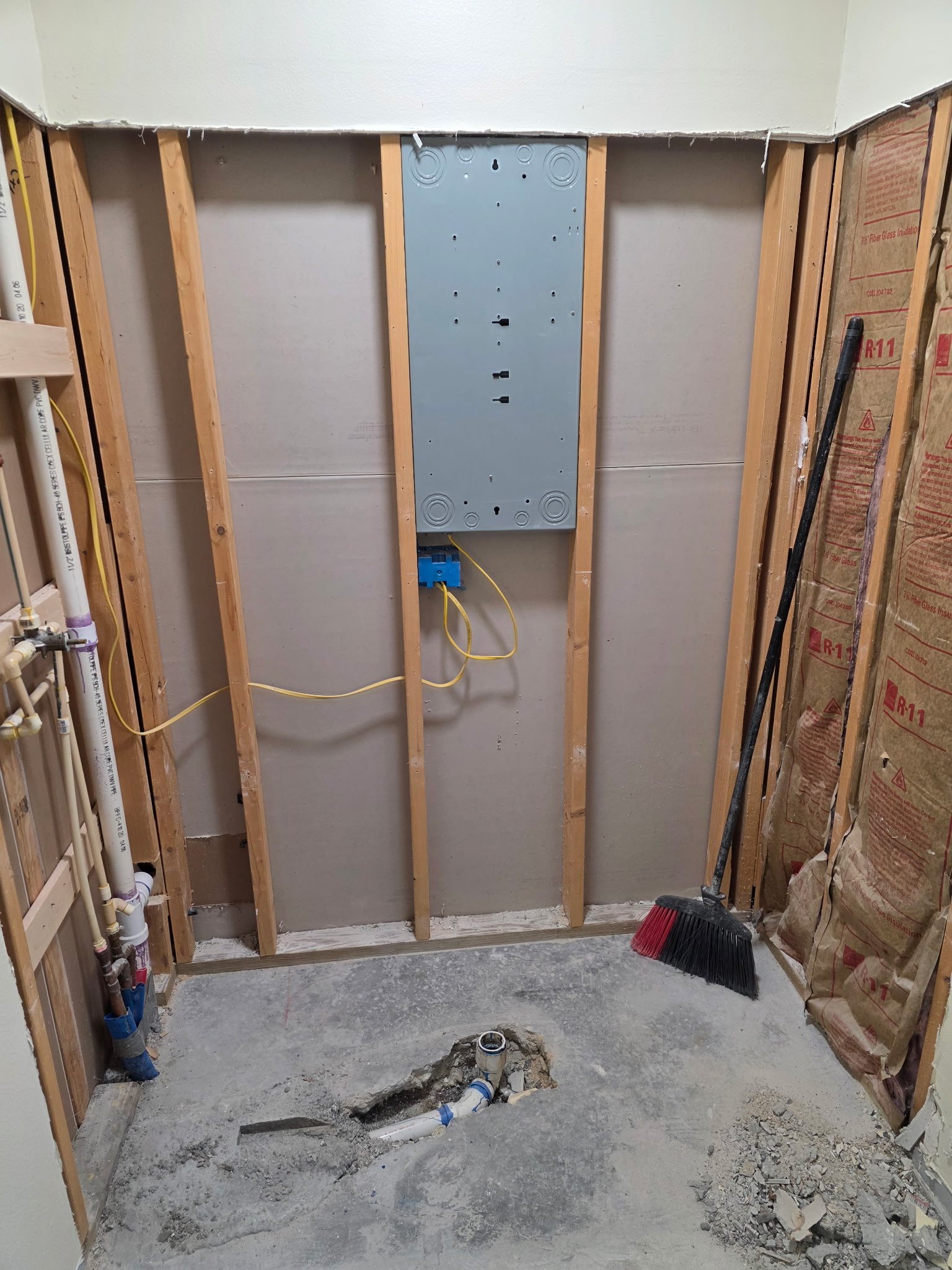 Barrier Free/Roll-In Shower – photo 8