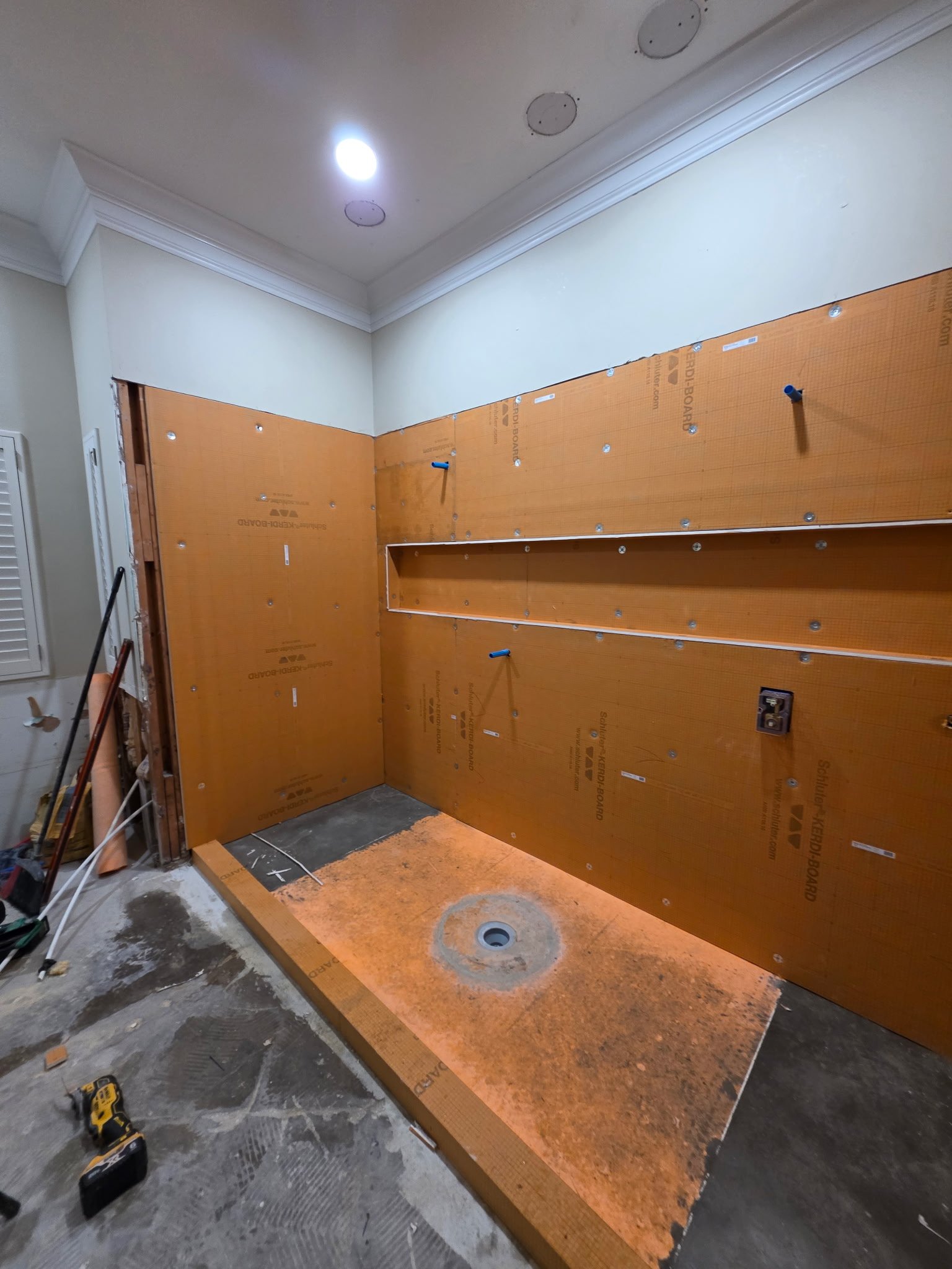 Master Bathroom and Custom Closet Renovation – photo 6