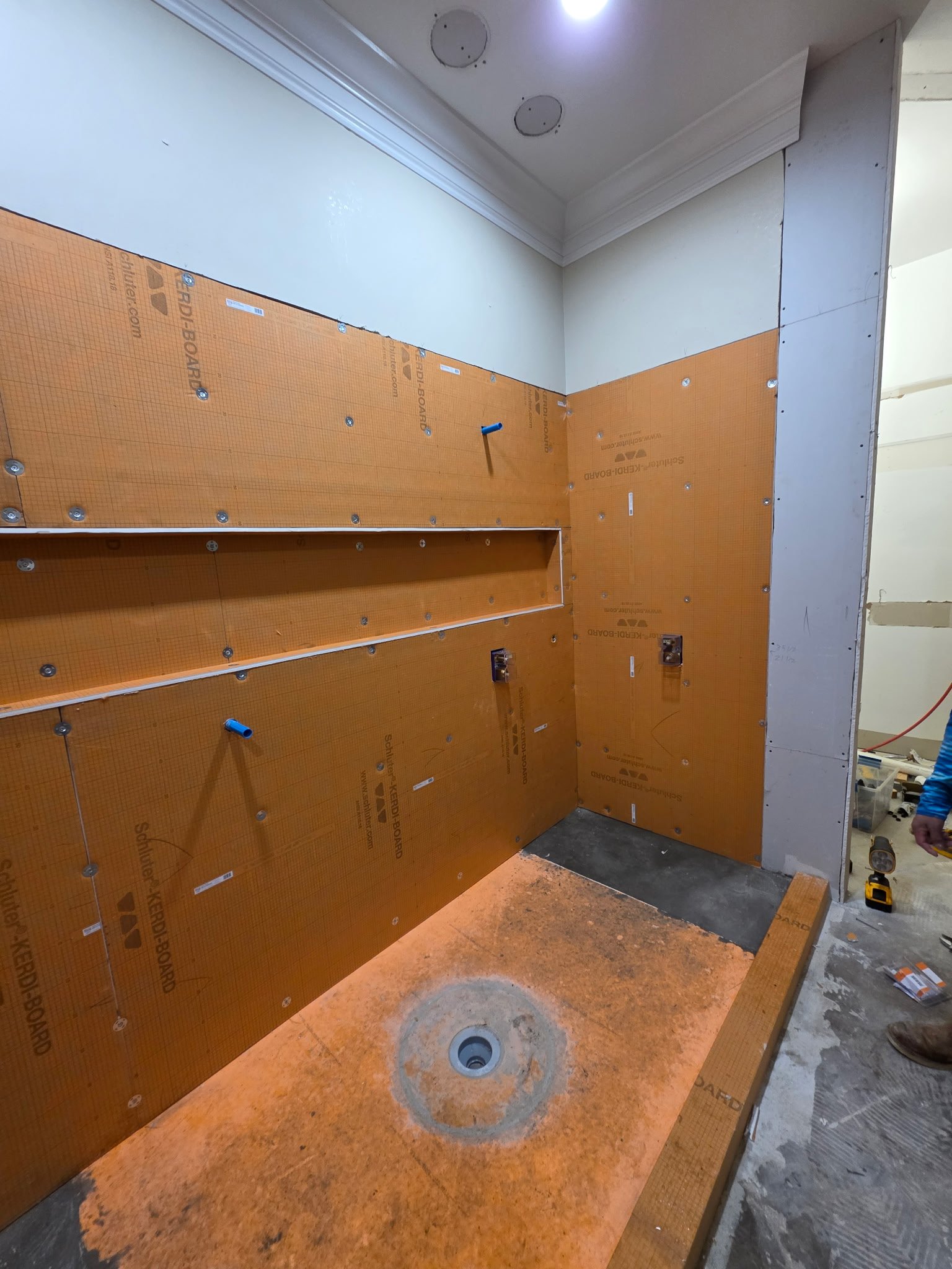 Master Bathroom and Custom Closet Renovation – photo 8